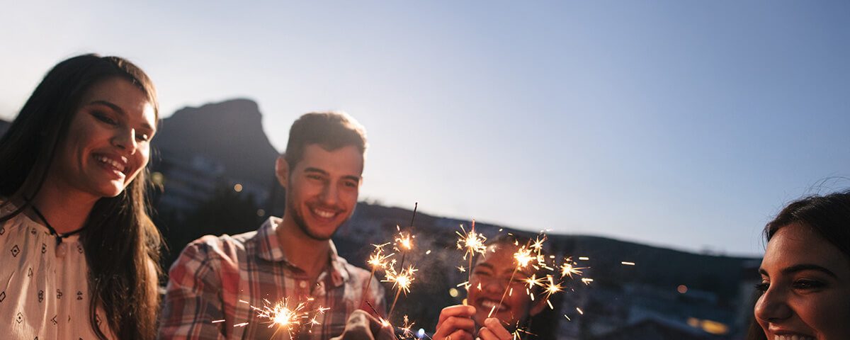 What are the Benefits of an Alumni Program?