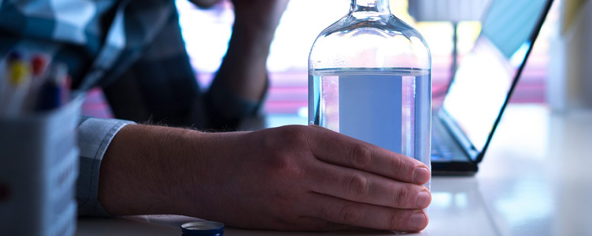 How to Tell if Your Employee Has a Drinking Problem