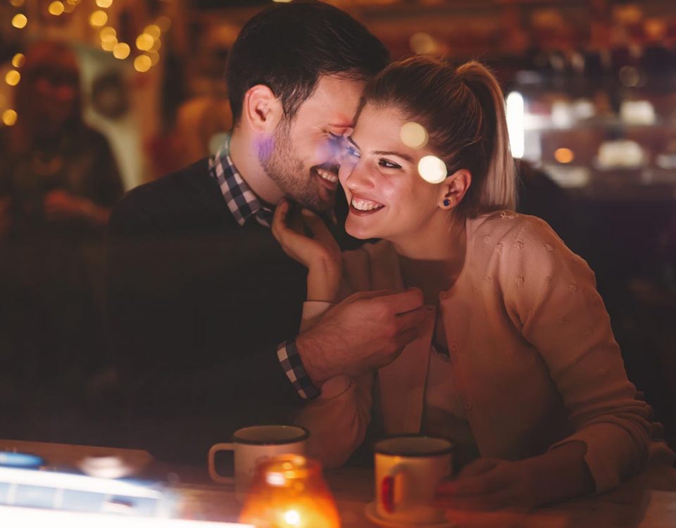 couple at dinner