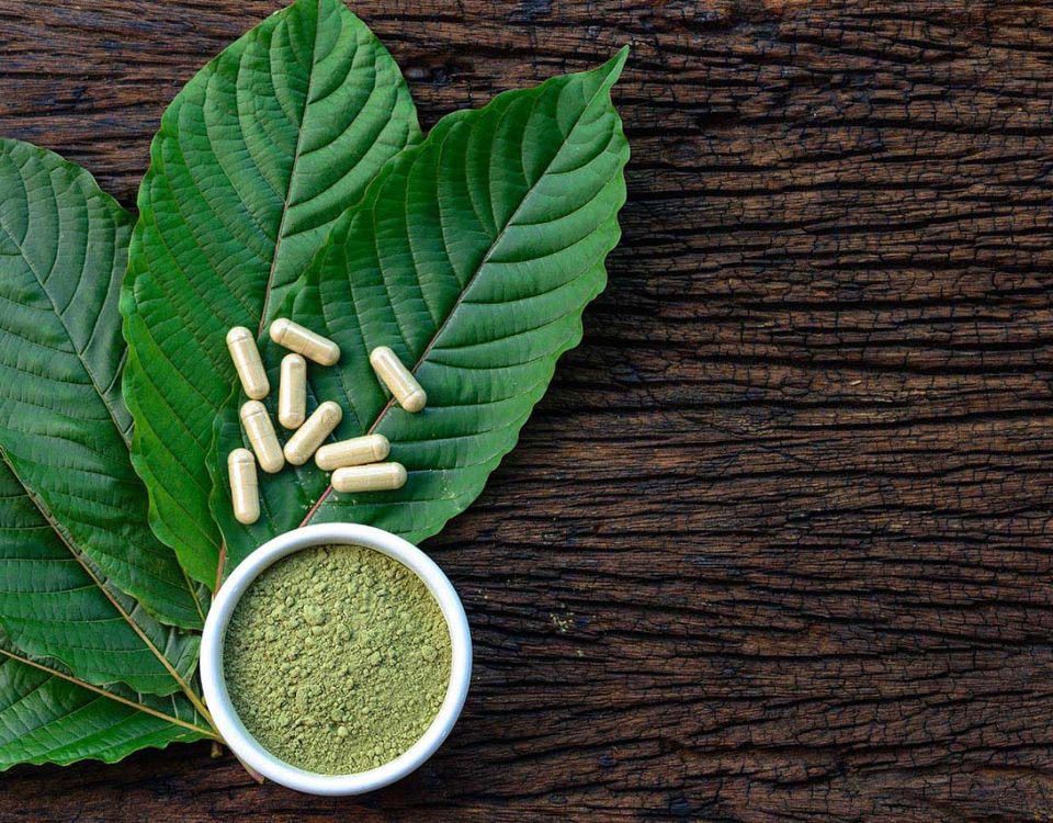 Kratom Debate: A Miracle for Opioid Abuse or A Danger?