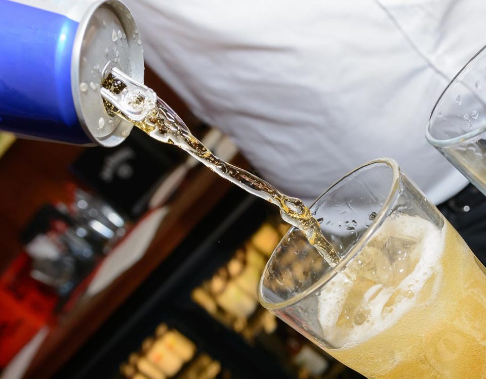Dangers of Mixing Alcohol & Energy Drinks