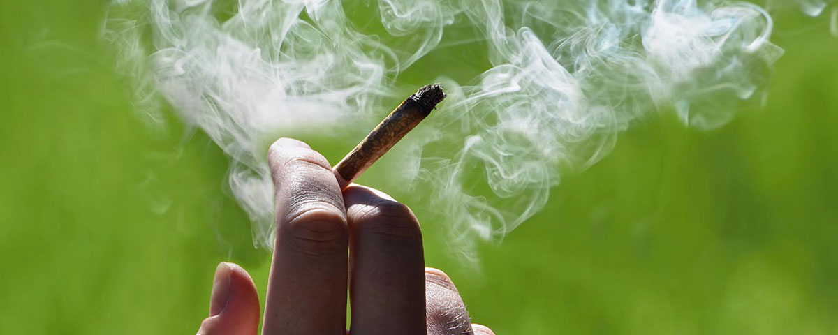 How Marijuana Affects Your Lungs