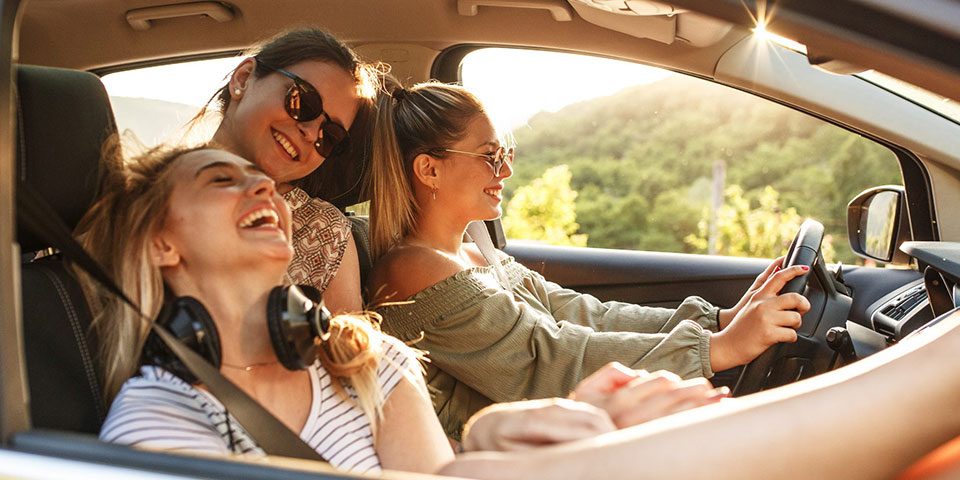 How to Stay Sober on the Weekend (& Still Have Fun)