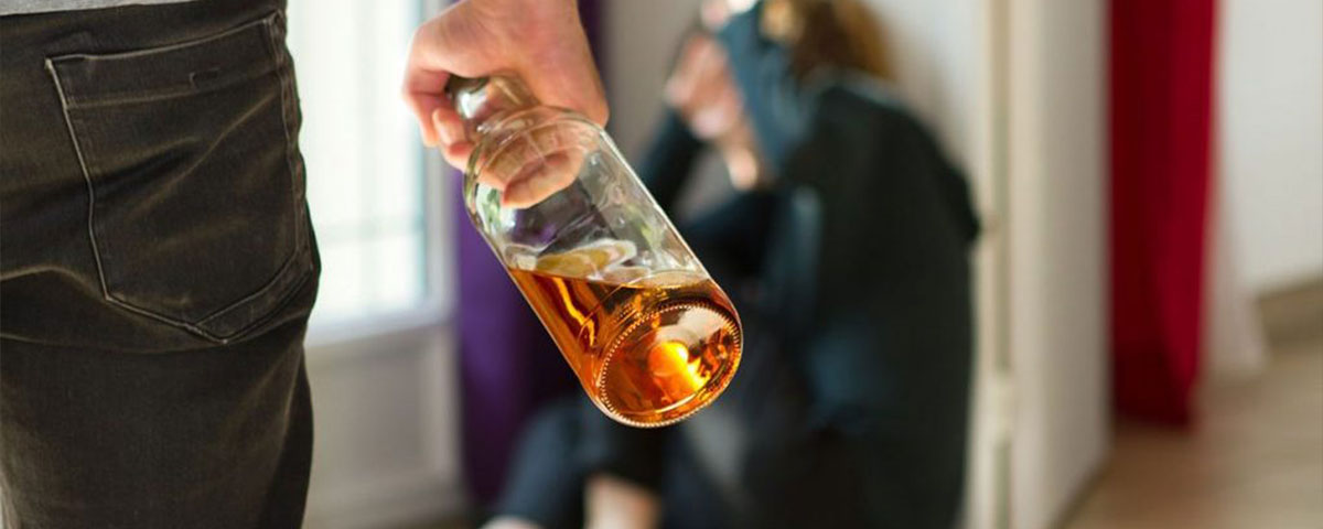 relationship between alcohol and violence