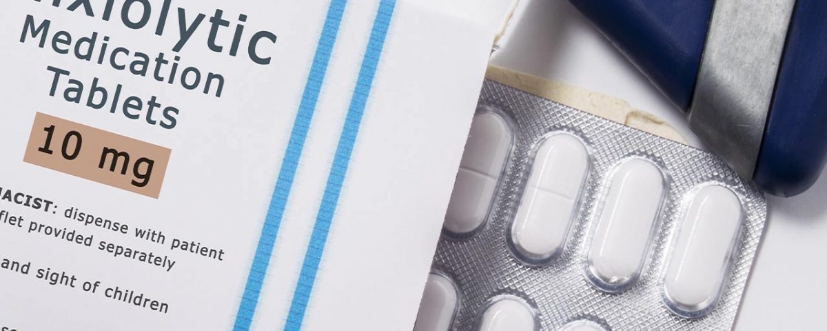Anxiolytic Dependence: Signs, Symptoms, & Treatment