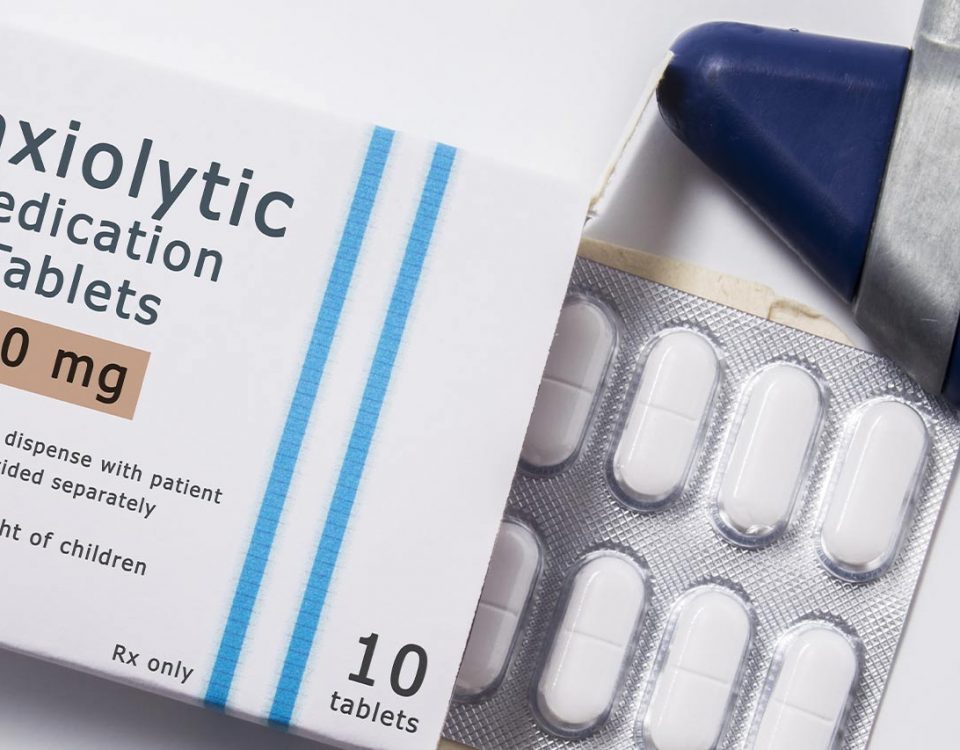 Anxiolytic Dependence: Signs, Symptoms, & Treatment