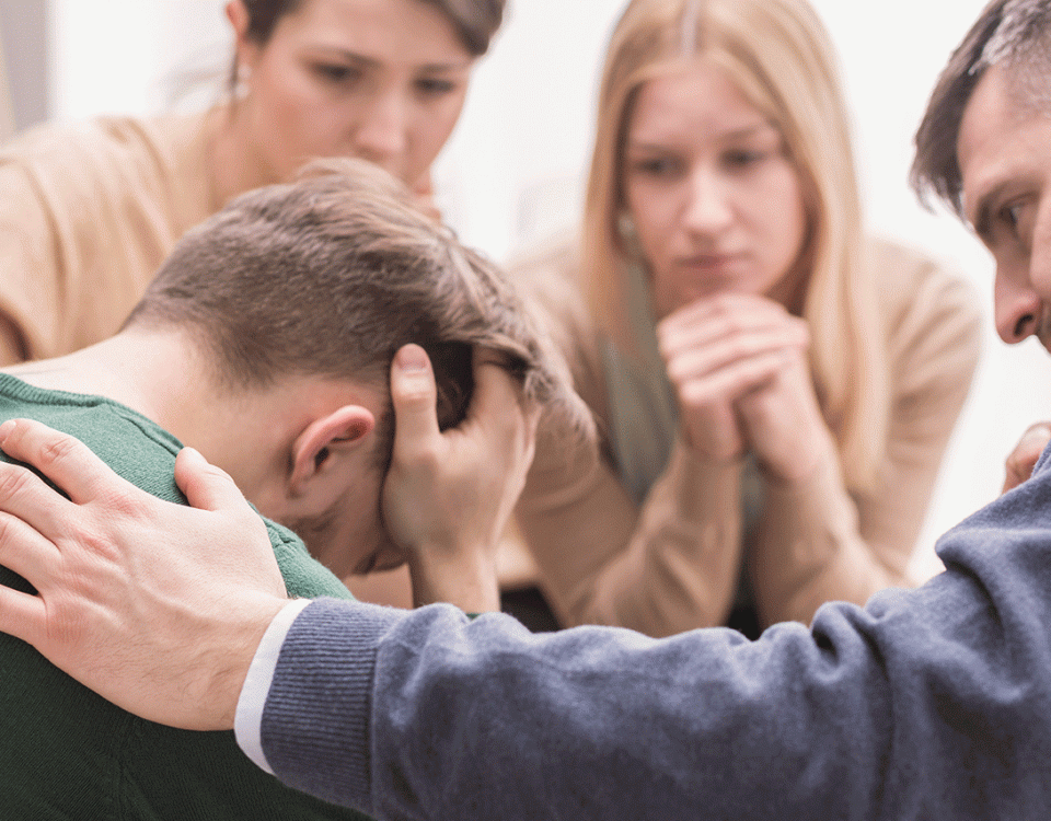 Percocet Addiction: Signs, Side Effects, & Treatment
