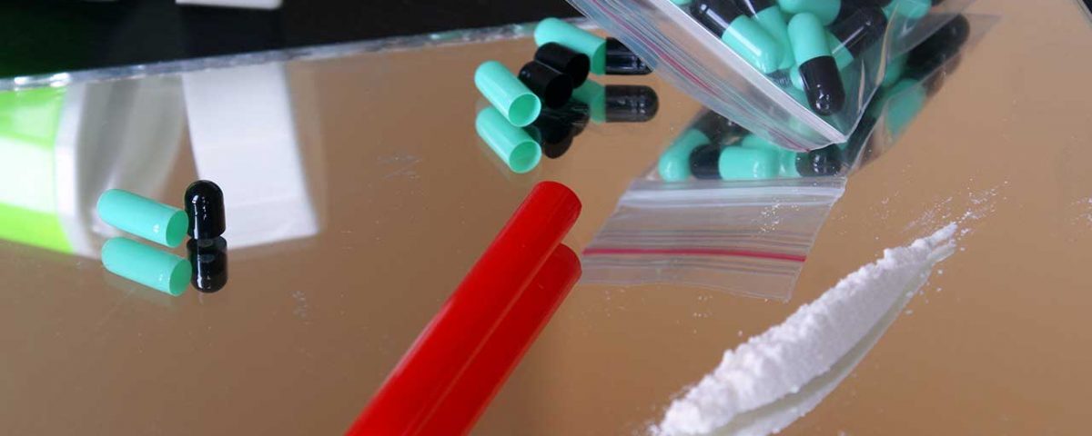 Snorting Xanax: Side Effects & Why People Do It